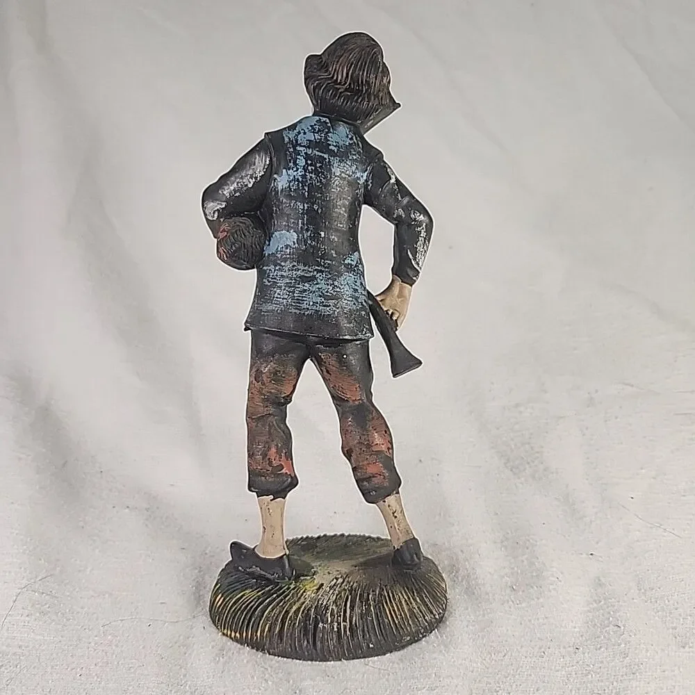 Statue Cast Resin Boy Man Soldier ITALY 9